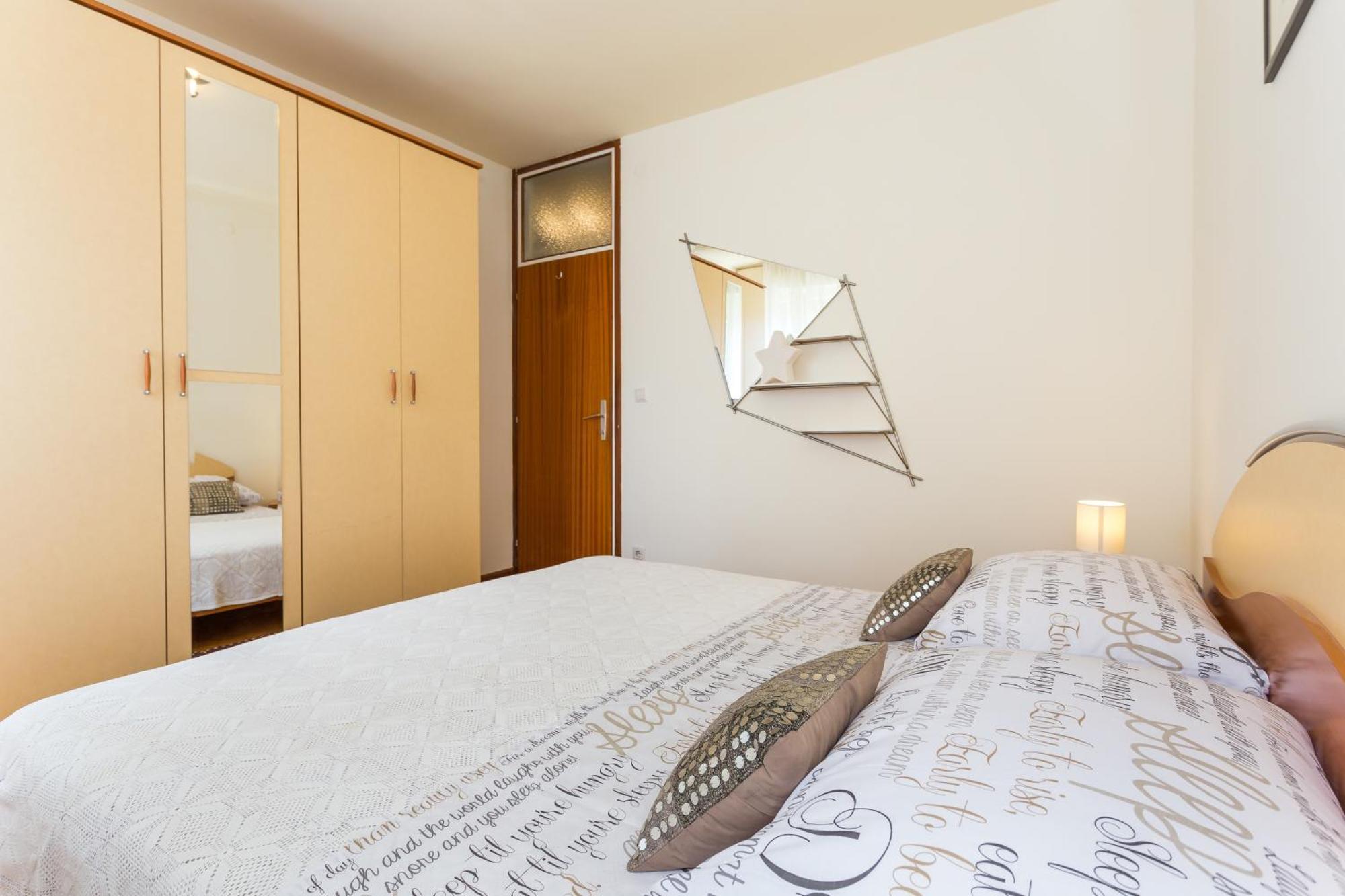 Apartments With Wifi Split - 13957 חדר תמונה